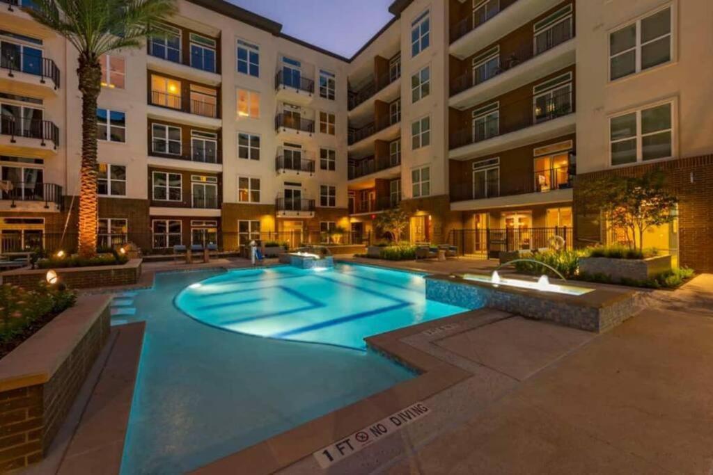 Luxury Apartment Close To Everything W Free Parking 5 Хьюстон Экстерьер фото