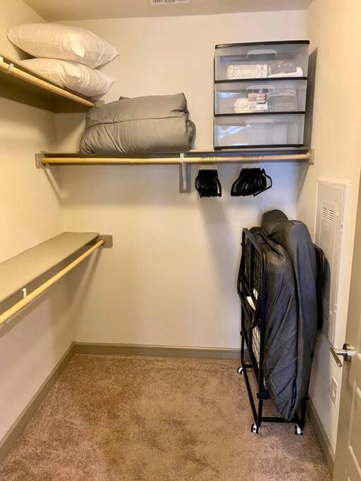 Luxury Apartment Close To Everything W Free Parking 5 Хьюстон Экстерьер фото