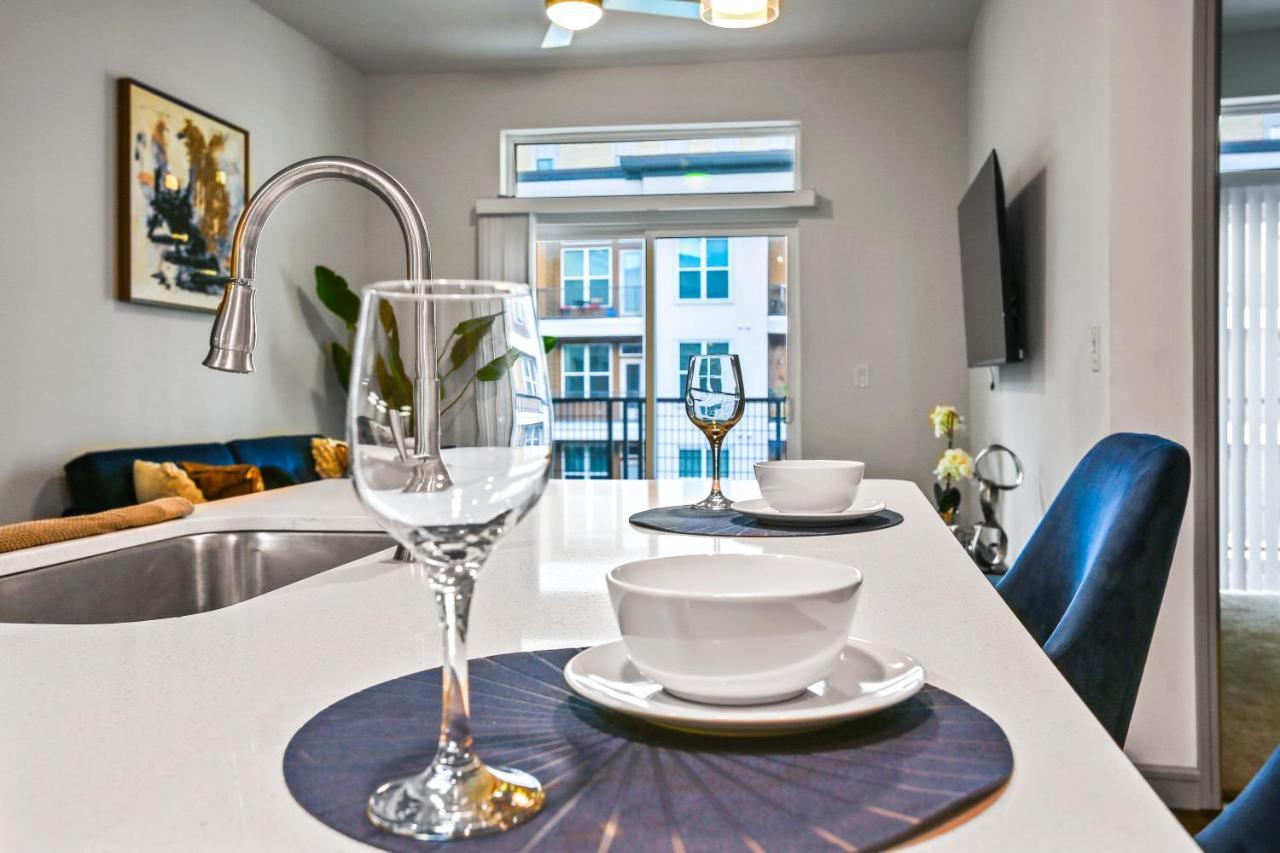 Luxury Apartment Close To Everything W Free Parking 5 Хьюстон Экстерьер фото