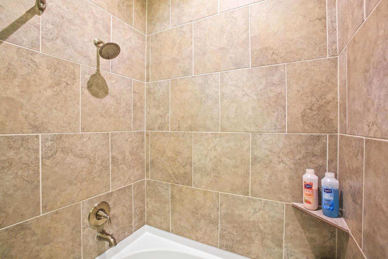 Luxury Apartment Close To Everything W Free Parking 5 Хьюстон Экстерьер фото